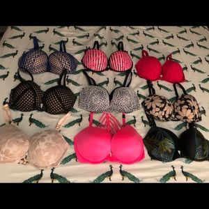 Victoria’s Secret Bras (Size 32DD)
